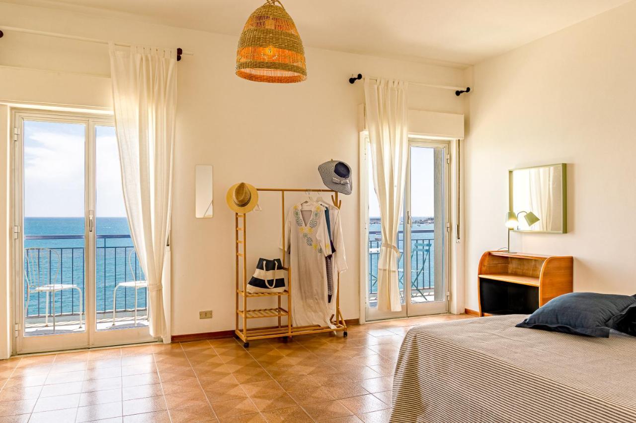 Mari Sea Home Giardini Naxos Exterior photo