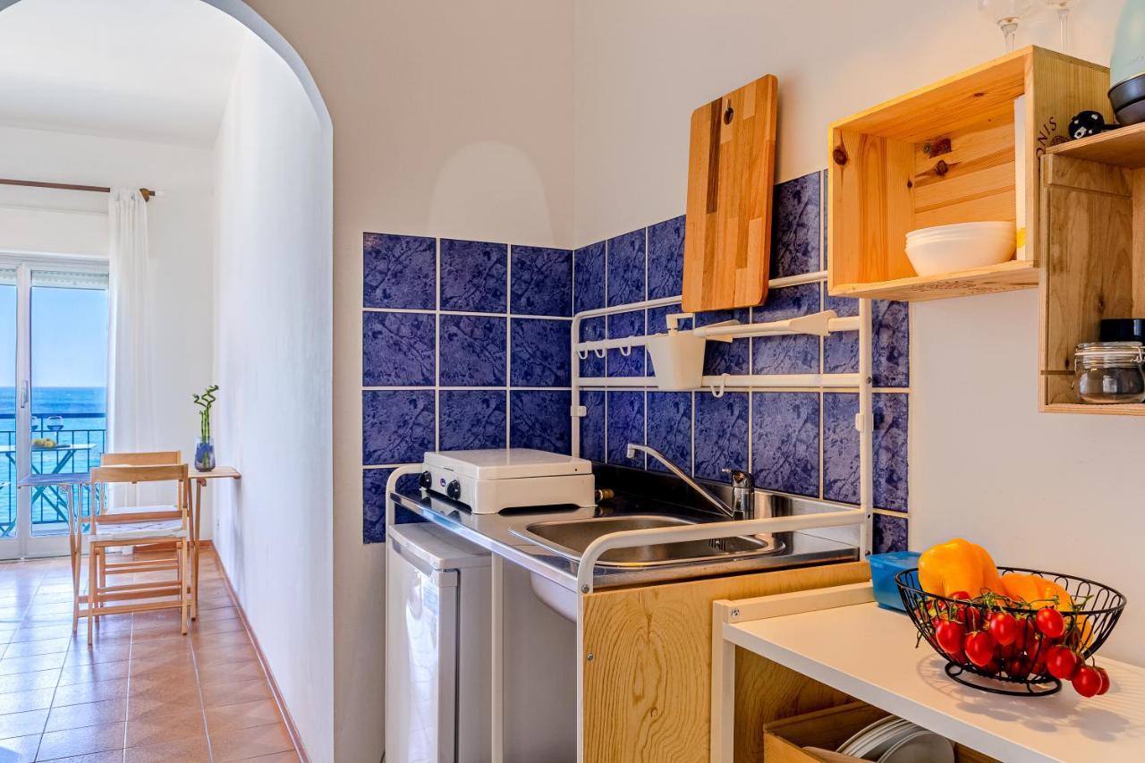 Mari Sea Home Giardini Naxos Exterior photo